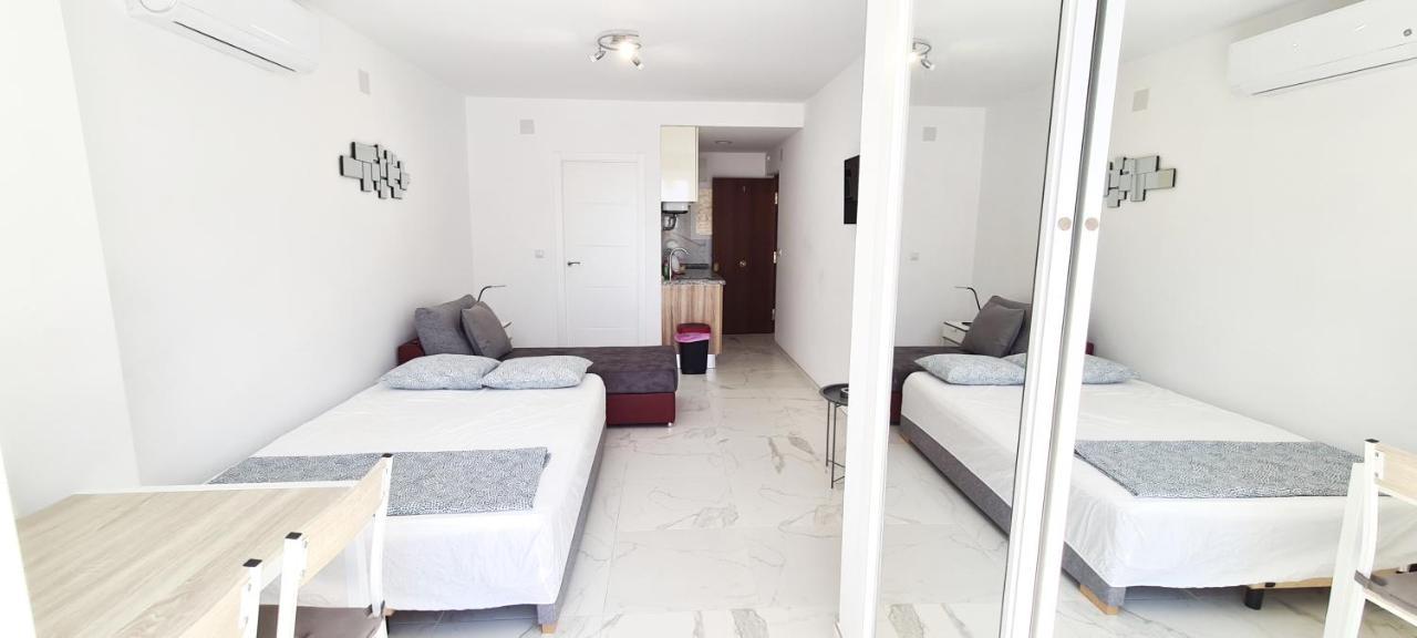 Babylon Tourist Apartments ベナルマデナ エクステリア 写真